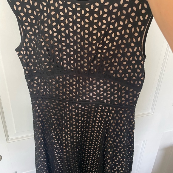 Loft Sleeveless Dress - Picture 4 of 7